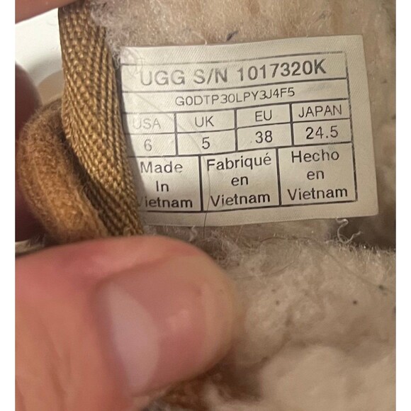 UGG Chesnut tan Neumel boots - Picture 5 of 5